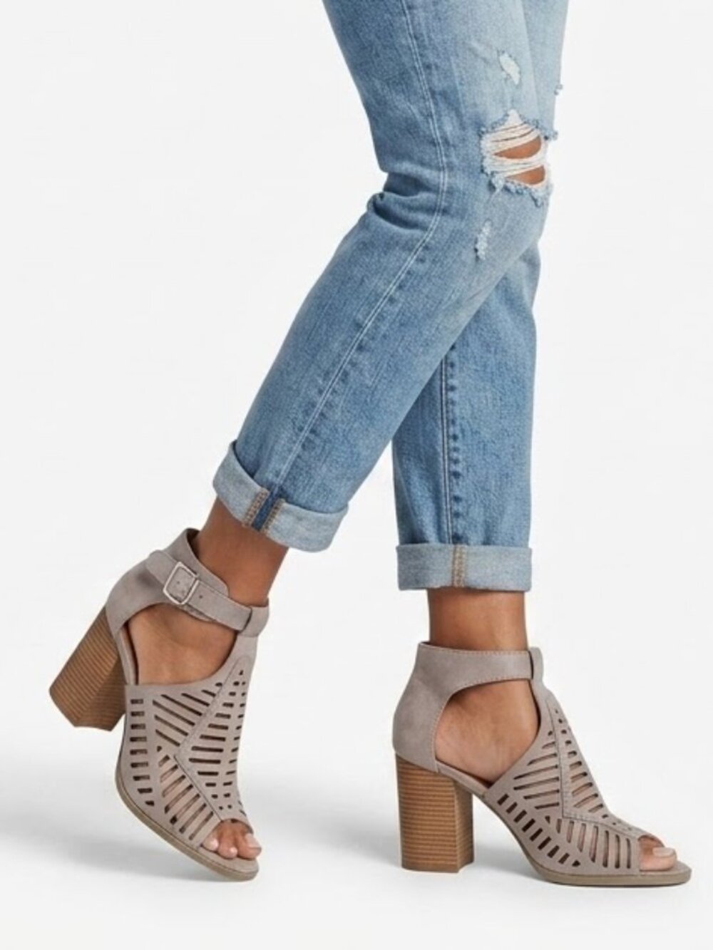 Charlotte Russe Whimsigoth Caged Block Heel Sandal Gray Faux Suede Cutout Sz 9